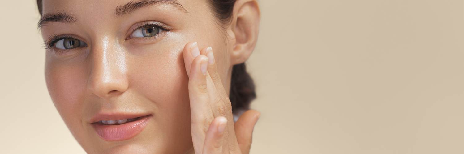 Difference Between Sculptra Dermal Fillers and Facial Rejuvenation